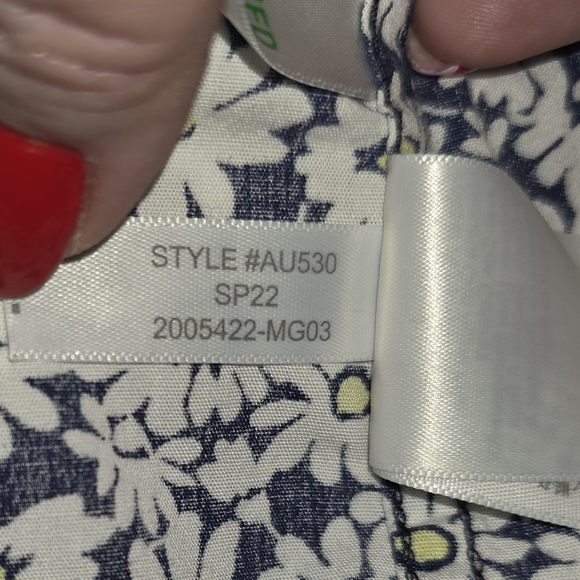 J. Crew Navy White Floral Shirt XL Stretch Summer Slim Flex Preppy Costal Beach - Picture 8 of 8